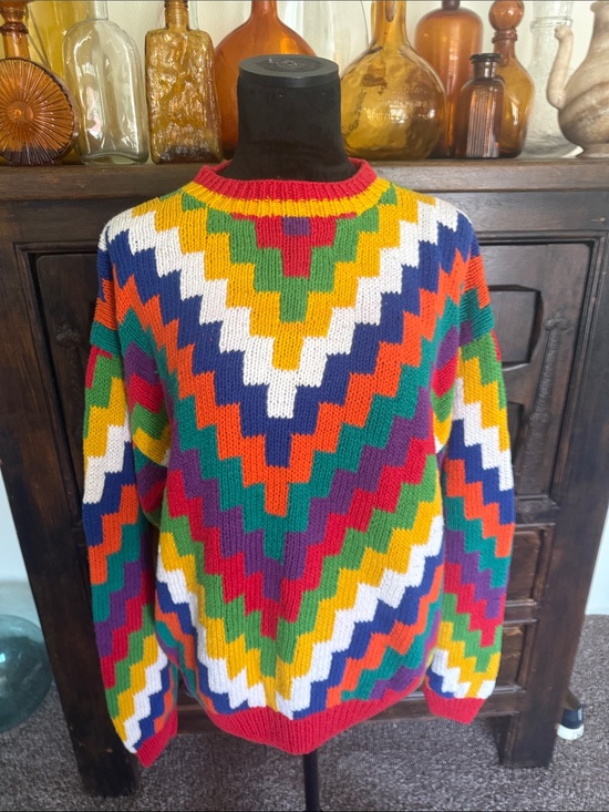 Saks Fifth Avenue Sweaters - Vintage Saks Fifth Ave Colorblock Sweater